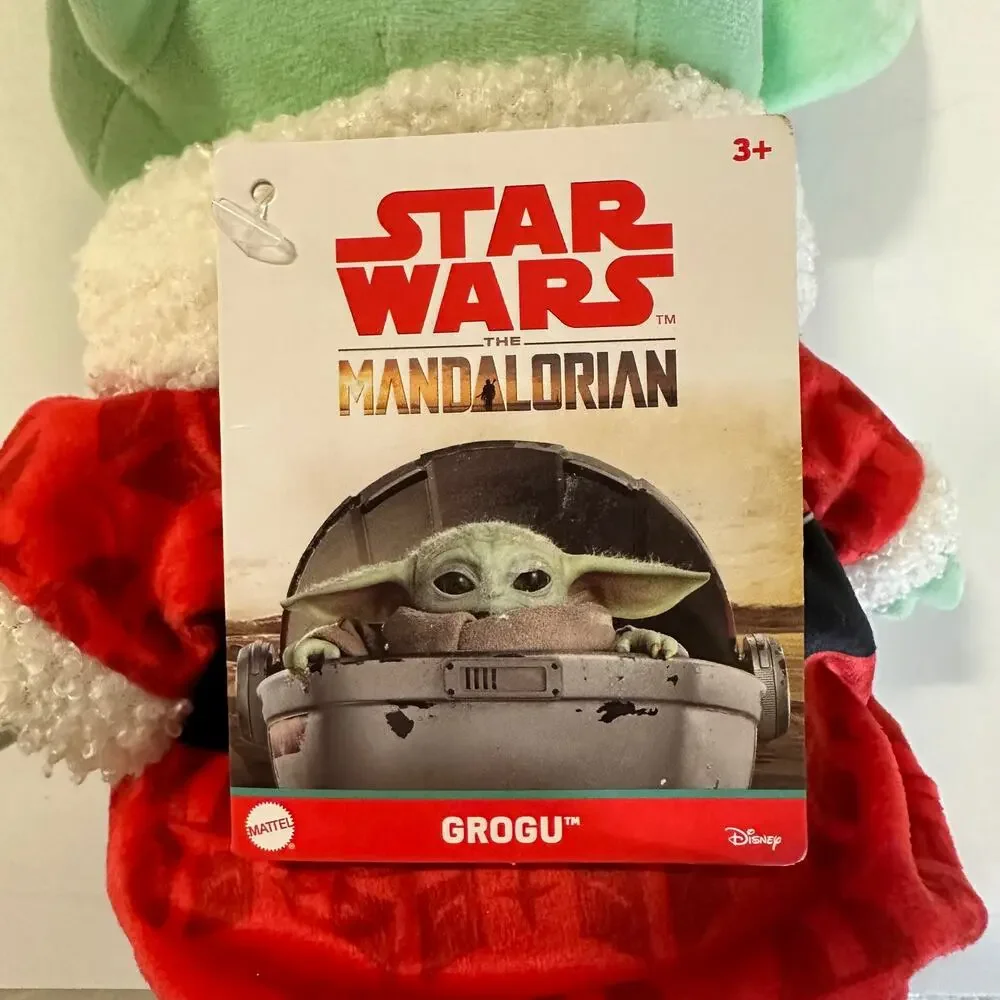 Mattel Star Wars Mandalorian Grogu Holiday Plush Baby Yoda Red Christmas Robe 8